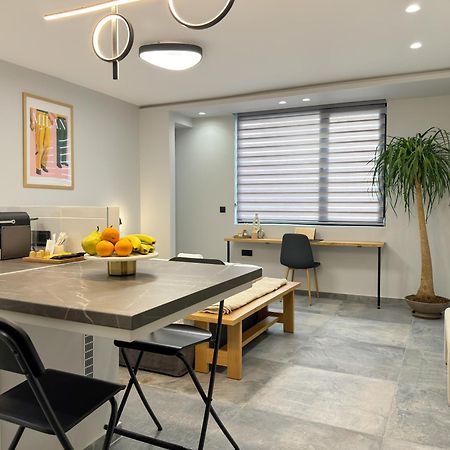 Luxury Downtown Apartment Α6 Салоники Экстерьер фото